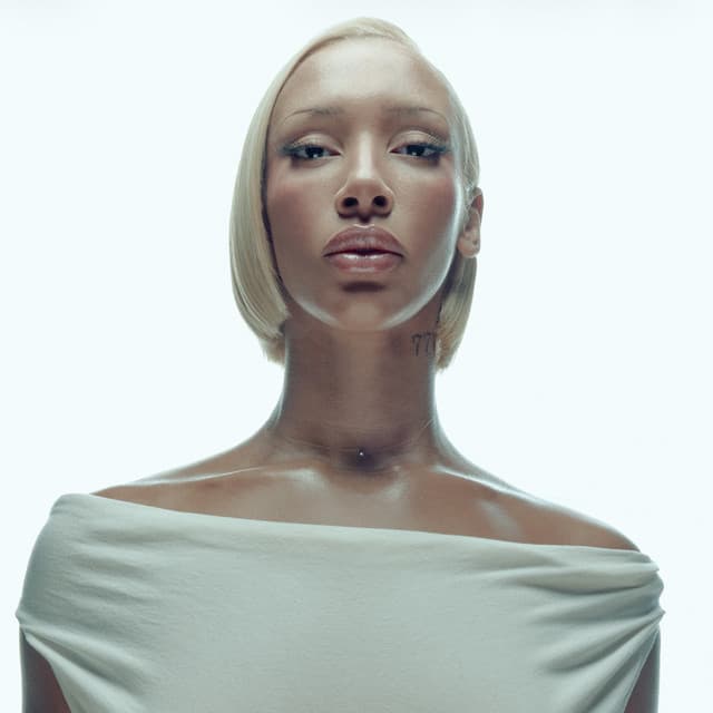 Naomi Sharon